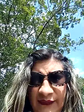 Snapshot of Hannahcandyy chatting on October 17, 1:57 pm Hannahcandyy online show from October 17, 1:57 pm