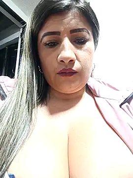 Hannahcandyy online show from February 27, 2:12 am