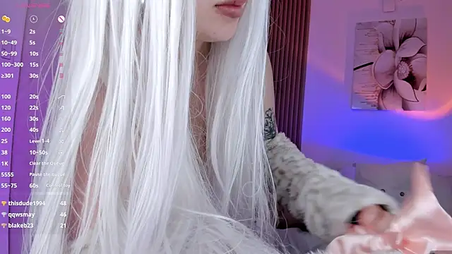 Kendall Bunnyy online show from March 15, 10:55 pm