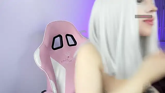 Kendall Bunnyy online show from March 15, 5:53 pm