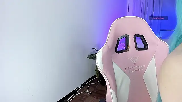 Kendall Bunnyy online show from March 22, 7:59 pm