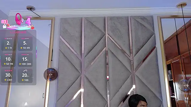 Snapshot of Lola_King chatting on November 3, 11:30 pm Lola King online show from November 3, 11:30 pm