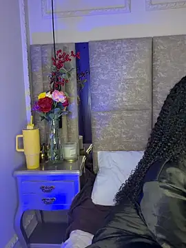 Lola King online show from February 21, 3:41 am