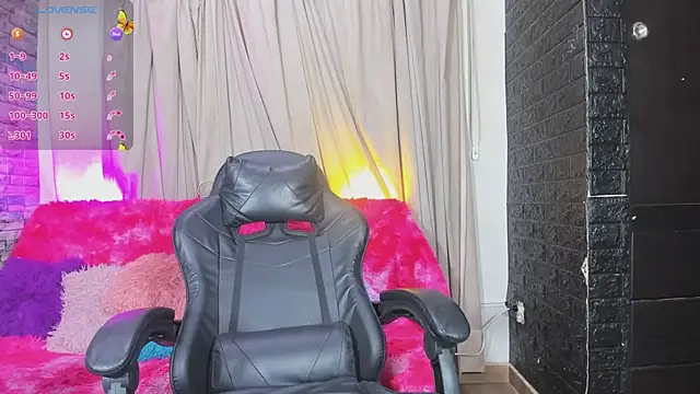 kitty queen10 online show from March 5, 4:42 am