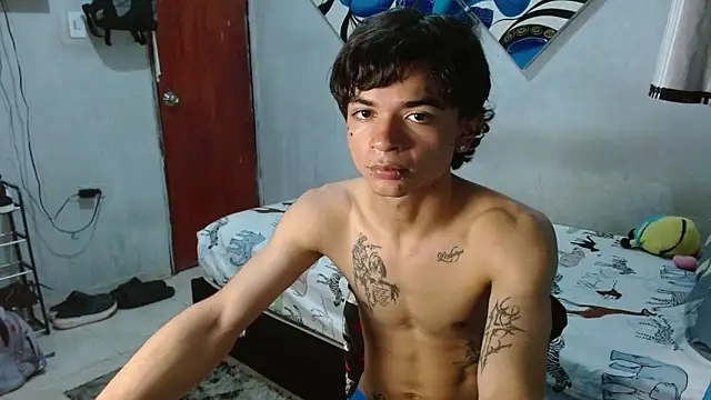 Snapshot of Lovebeng_ chatting on December 20, 11:40 pm Lovebeng online show from December 20, 11:40 pm