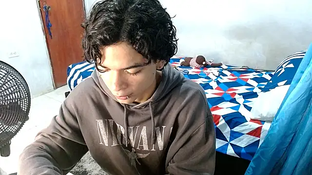 Snapshot of Lovebeng_ chatting on December 2, 10:55 pm Lovebeng online show from December 2, 10:55 pm