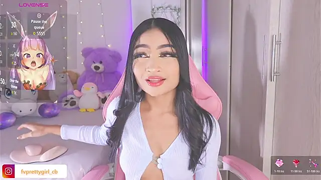 urfavprettygirl online show from November 25, 6:03 am