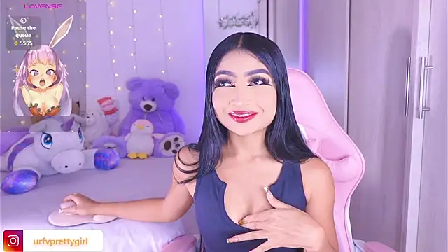 urfavprettygirl online show from June 5, 9:15 am