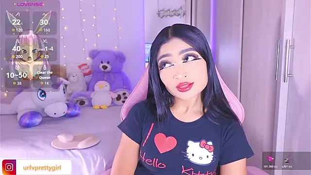 Snapshot of urfavprettygirl chatting on June 15, 8:36 am urfavprettygirl online show from June 15, 8:36 am