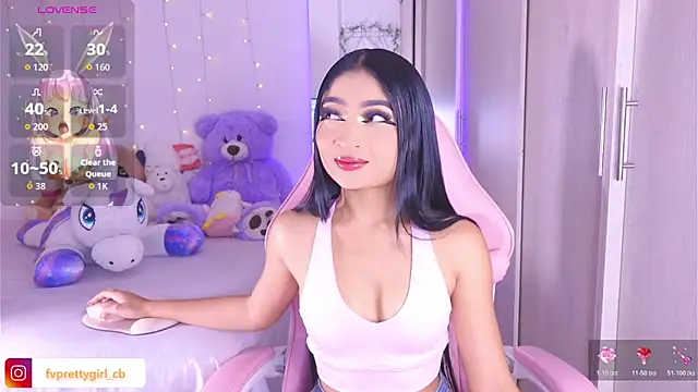 urfavprettygirl online show from April 13, 10:19 am