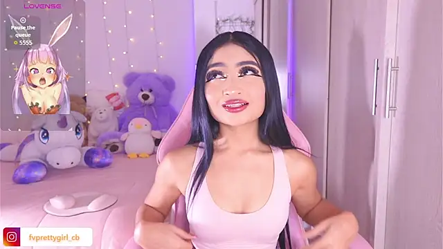 urfavprettygirl online show from March 6, 11:49 am