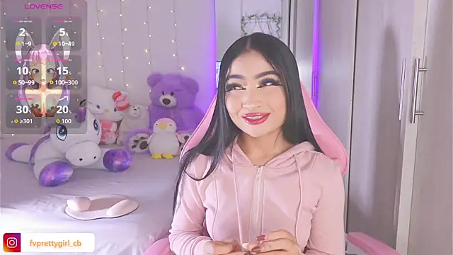 urfavprettygirl online show from February 3, 10:42 am