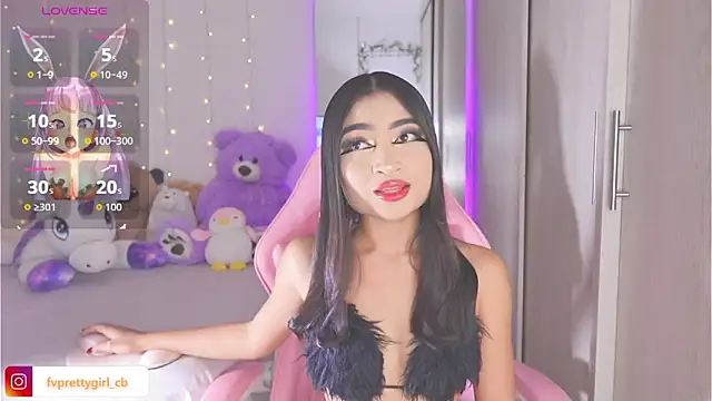 urfavprettygirl online show from October 22, 8:03 am