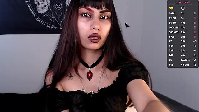 Snapshot of Little-Lucifer chatting on December 1, 7:26 pm Little-Lucifer online show from December 1, 7:26 pm