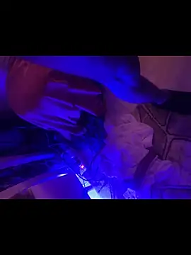 ahmedtop308 online show from March 23, 4:40 pm