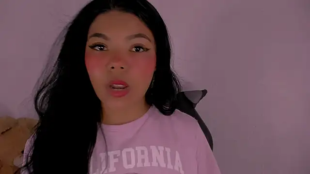 veky saliva01 online show from November 17, 1:15 pm