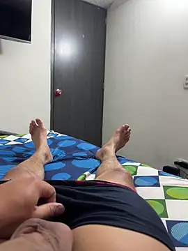 ZMalco2Hend8 online show from April 24, 3:36 pm