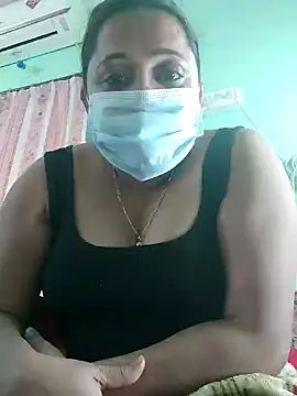 Snapshot of sunny69leyon9 chatting on January 22, 4:55 am sunny69leyon9 online show from January 22, 4:55 am