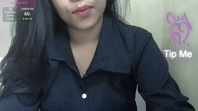 Preeti-Sexy online show from March 23, 5:51 am