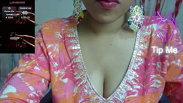 Snapshot of Preeti-Sexy chatting on October 24, 5:39 am Preeti-Sexy online show from October 24, 5:39 am