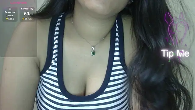 Preeti-Sexy online show from March 30, 4:36 am