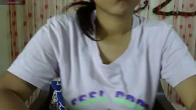 Snapshot of Preeti-Sexy chatting on February 13, 4:22 am Preeti-Sexy online show from February 13, 4:22 am
