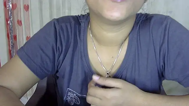 Preeti-Sexy online show from November 27, 4:35 am