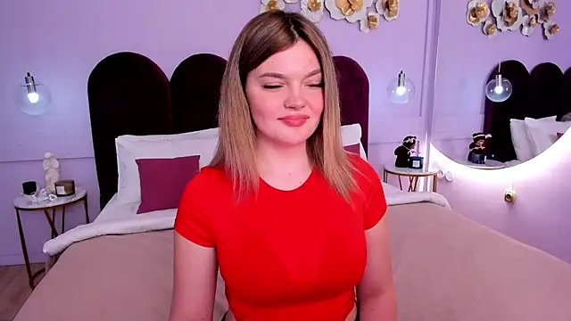 ZaraBloom online show from March 11, 6:52 pm