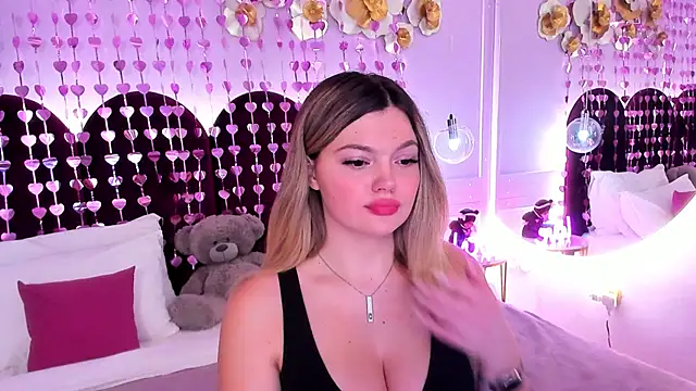 ZaraBloom online show from February 12, 3:23 pm