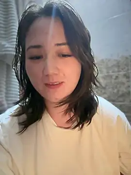 JoyFulLicss online show from February 23, 8:00 pm