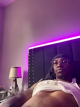 tentz2 online show from April 22, 1:29 pm