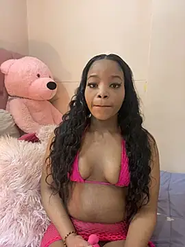 Snapshot of ItsLeyaa chatting on February 26, 2:38 pm ItsLeyaa online show from February 26, 2:38 pm