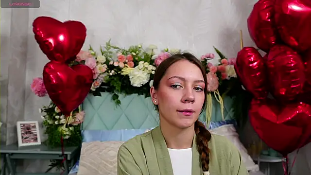 Snapshot of AliceBrayan chatting on February 12, 5:13 pm AliceBrayan online show from February 12, 5:13 pm