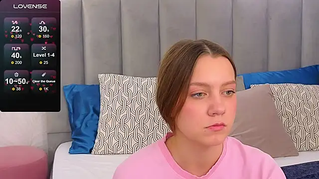 Snapshot of AliceBrayan chatting on February 28, 12:09 pm AliceBrayan online show from February 28, 12:09 pm