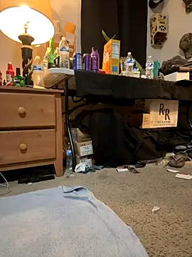 Snapshot of Chancelasting1 chatting on September 22, 10:43 am Chancelasting1 online show from September 22, 10:43 am