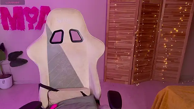 Miss Mia Murr online show from September 12, 3:28 am