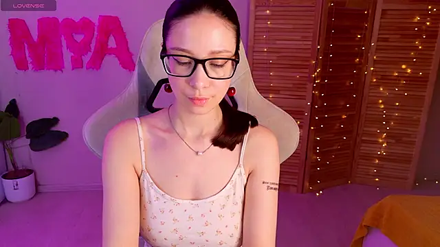 Miss Mia Murr online show from September 13, 6:46 am