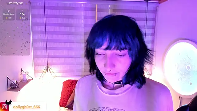 Ghosty Doll online show from April 15, 8:20 pm