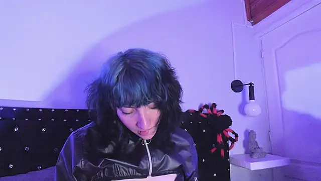 Ghosty Doll online show from November 12, 8:23 pm