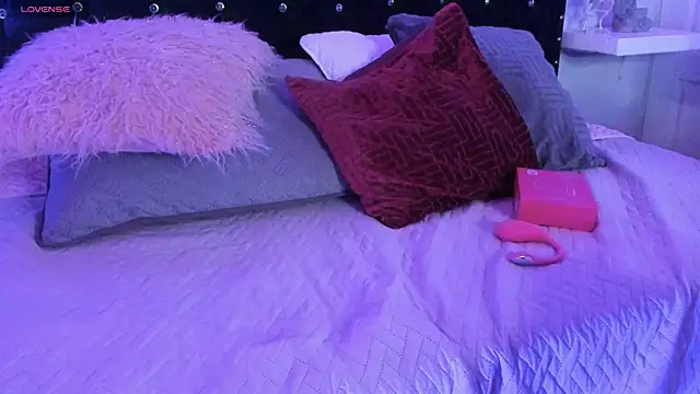 Ghosty Doll online show from September 24, 8:37 pm