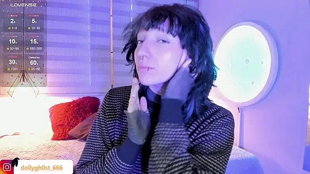 Ghosty Doll online show from March 31, 1:13 pm