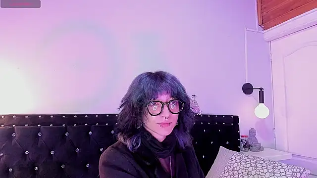 Ghosty Doll online show from March 5, 1:30 pm