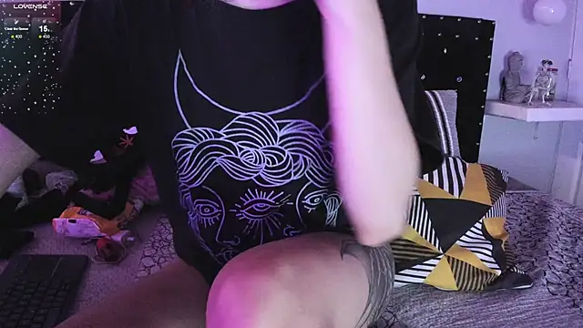 Ghosty Doll online show from February 10, 5:12 pm