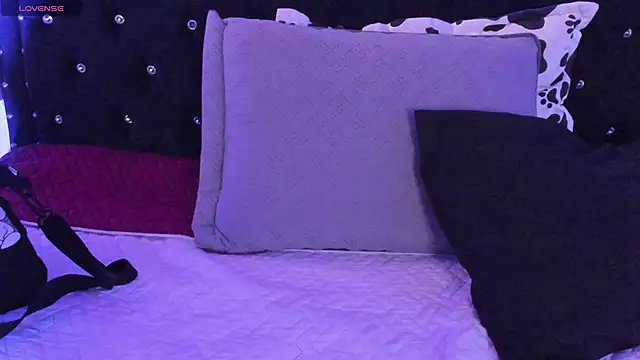 Ghosty Doll online show from November 20, 2:07 pm