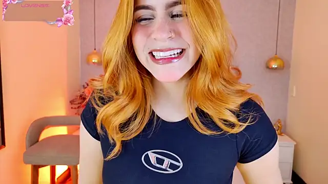 Snapshot of april_rousse chatting on April 15, 1:59 pm april rousse online show from April 15, 1:59 pm