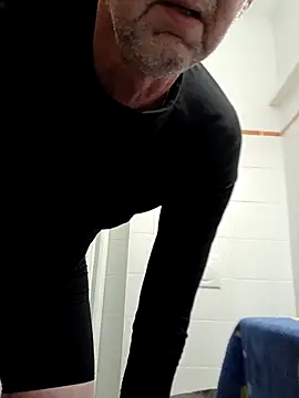 pascalino100 online show from April 3, 6:09 am