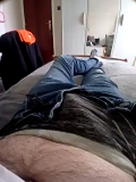 pascalino100 online show from April 18, 9:55 am