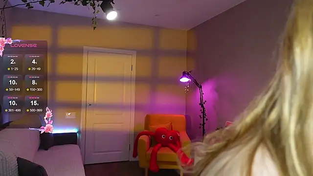 SpiceJessy online show from March 9, 7:45 am