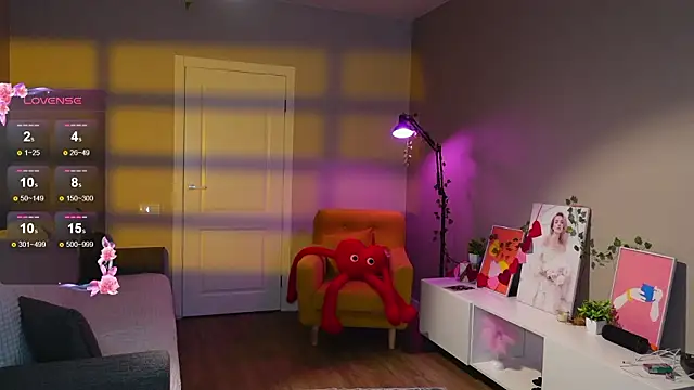 SpiceJessy online show from March 8, 8:50 am