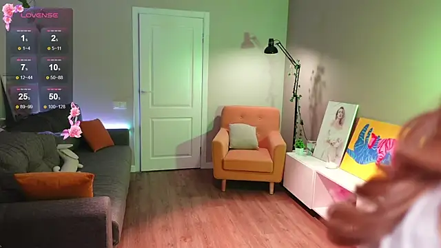 SpiceJessy online show from May 28, 7:27 am